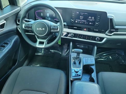 Used 2024 Kia Sportage LX FWD image 14