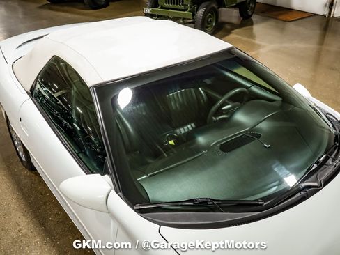 Used 2002 Chevrolet Camaro Z28 RWD image 16
