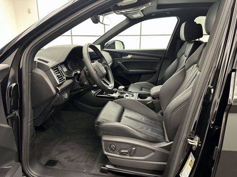 Certified 2023 Audi Q5 2.0T Premium w/ Convenience Package AWD/4WD image 12