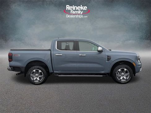 Used 2024 Ford Ranger Lariat w/ FX4 Off-Road Package image 4