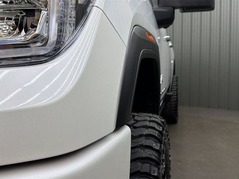 Used 2022 GMC Sierra 2500 Denali image 13