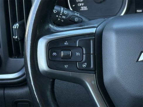 Used 2019 Chevrolet Silverado 1500 LT w/ Texas Edition image 12