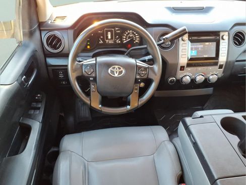Used 2019 Toyota Tundra SR image 12