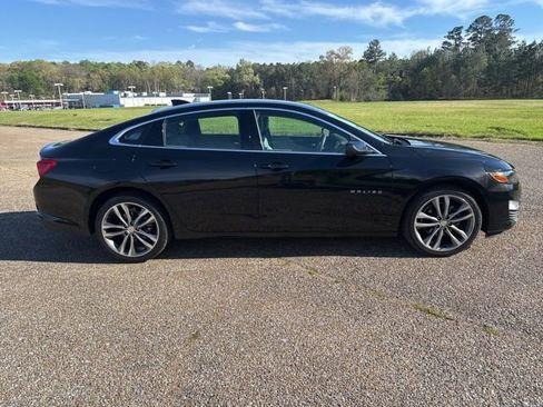 Used 2025 Chevrolet Malibu LT image 7