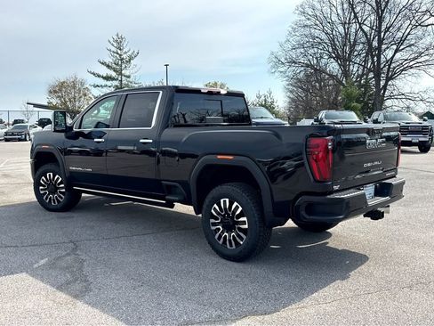 New 2026 GMC Sierra 2500 Denali Ultimate image 3