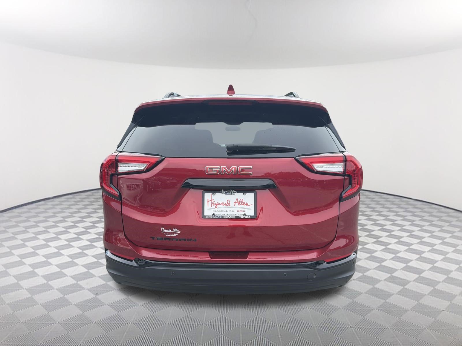Certified 2023 GMC Terrain SLE w/ Driver Convenience Package FWD image 7
