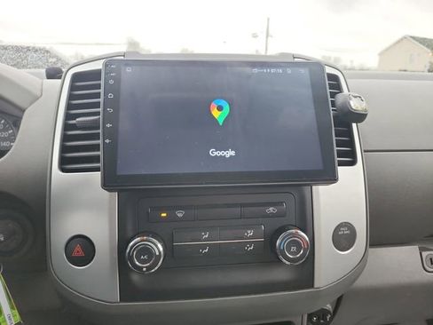 Used 2019 Nissan Frontier SV image 24