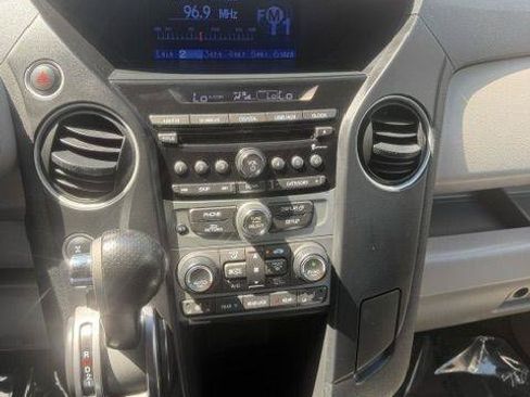 Used 2015 Honda Pilot EX-L image 17