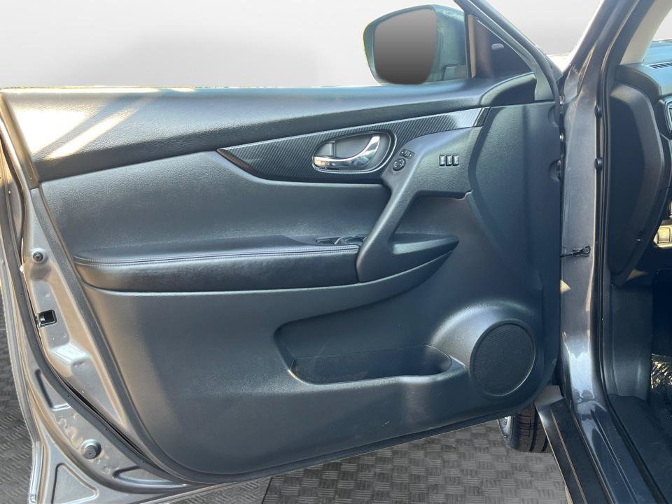 Used 2019 Nissan Rogue SL AWD/4WD image 30