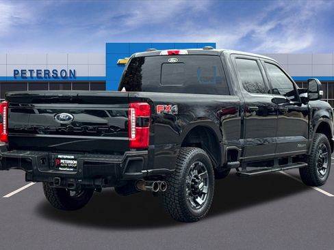 Used 2023 Ford F350 XLT w/ XLT Premium Package image 4