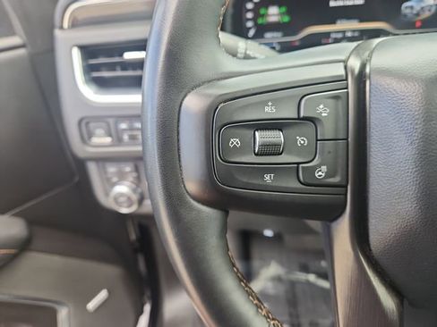 Used 2023 GMC Yukon XL AT4 w/ AT4 Premium Plus Package AWD/4WD image 25