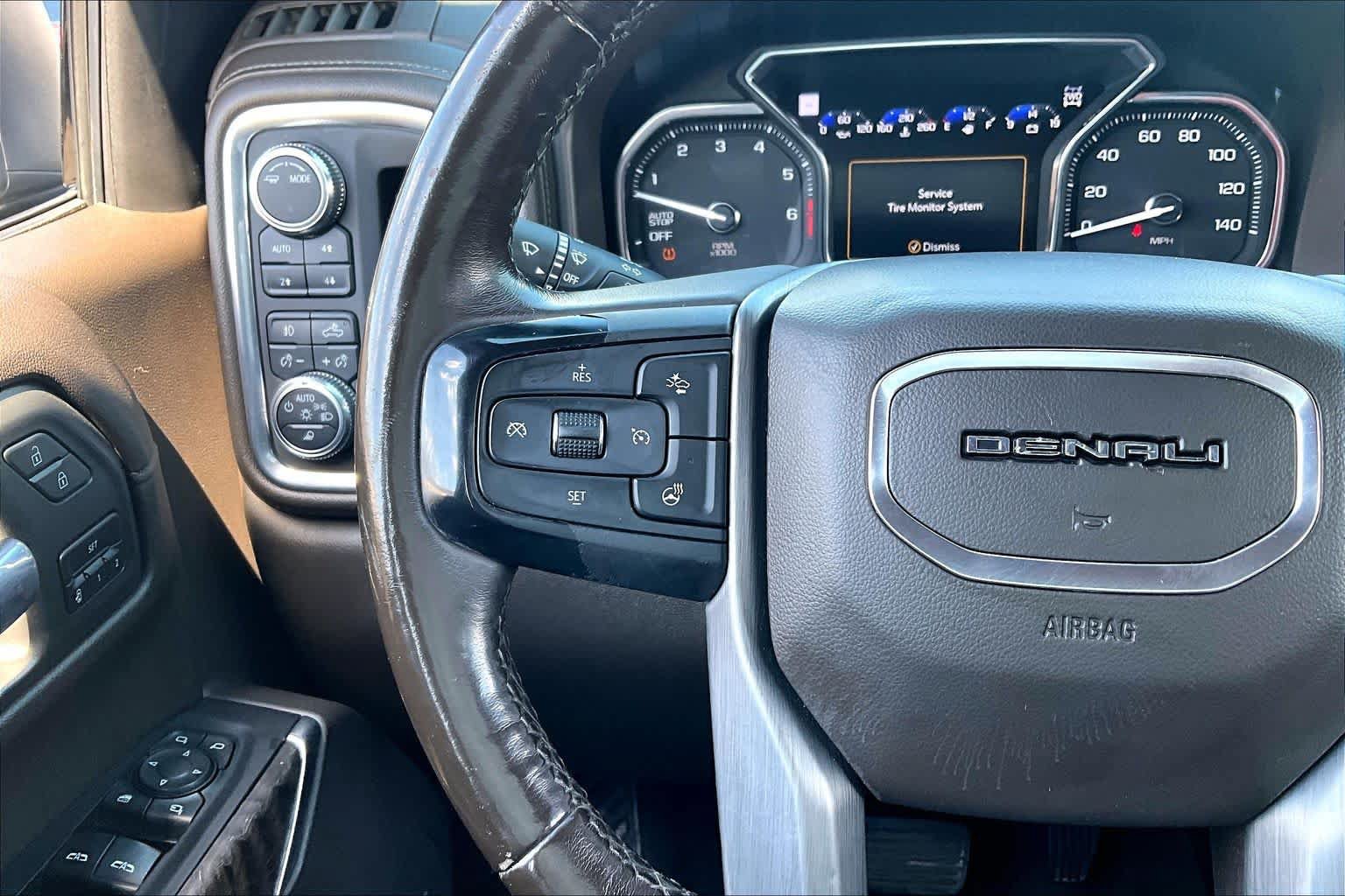 Used 2021 GMC Sierra 1500 Denali w/ Denali Ultimate Package AWD/4WD image 24
