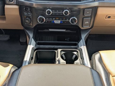 Used 2024 Ford F350 Lariat w/ Lariat Ultimate Package AWD/4WD image 17