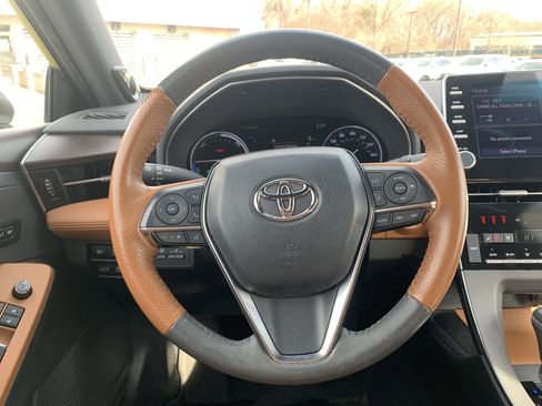 Used 2021 Toyota Avalon Limited w/ Advanced Safety Package image 18