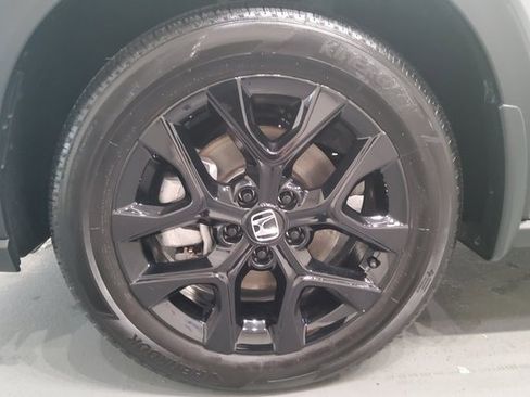 Used 2025 Honda HR-V Sport image 42