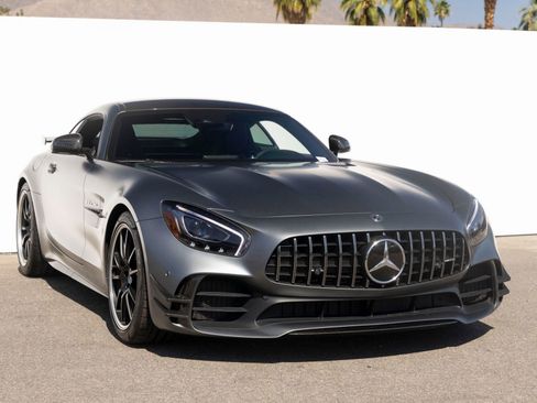 Used 2019 Mercedes-Benz AMG GT R image 2