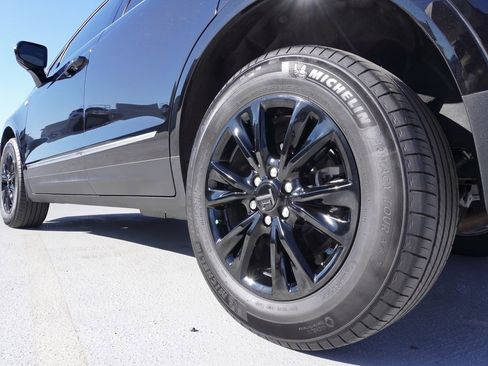 Certified 2023 Cadillac XT5 Premium Luxury image 6