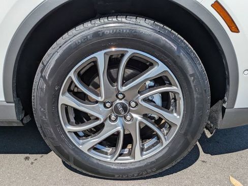Used 2020 Lincoln Corsair FWD image 11