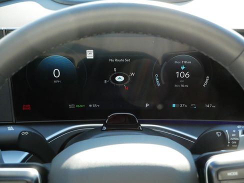 Used 2026 Hyundai Ioniq 9 SEL image 21