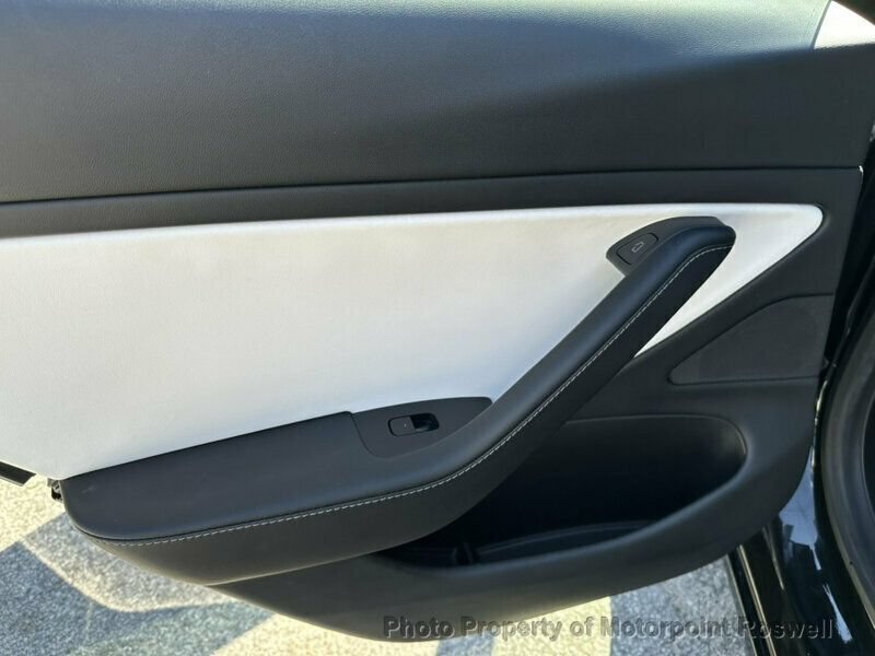 Used 2021 Tesla Model 3 Standard Range Plus RWD image 14