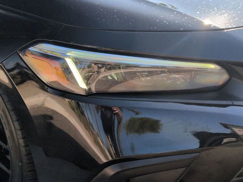 Used 2022 Honda Civic Sport image 10