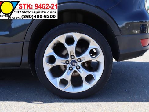 Used 2015 Ford Escape Titanium w/ Equipment Group 301A AWD/4WD image 26
