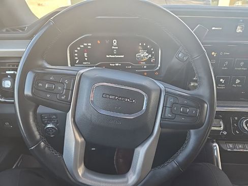 Used 2024 GMC Sierra 2500 Denali w/ Denali Reserve Package image 12