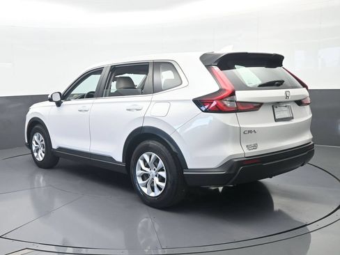 Used 2024 Honda CR-V LX image 4