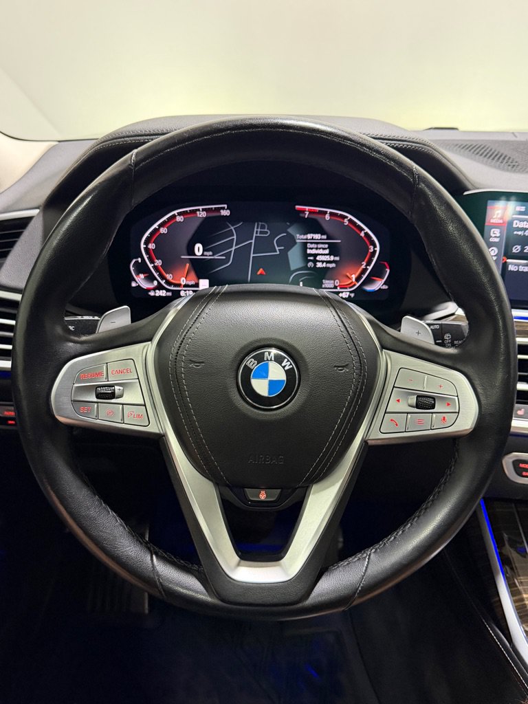Used 2020 BMW X7 xDrive40i w/ Premium Package AWD/4WD image 16
