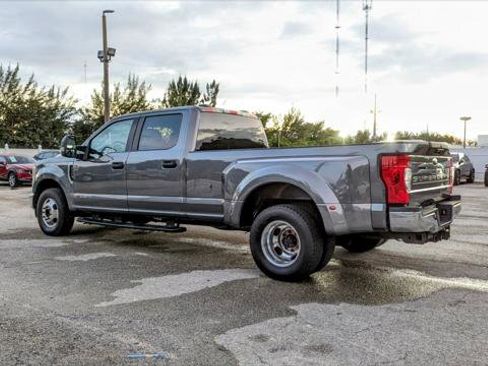 Used 2022 Ford F350 XL w/ STX Appearance Package RWD image 6