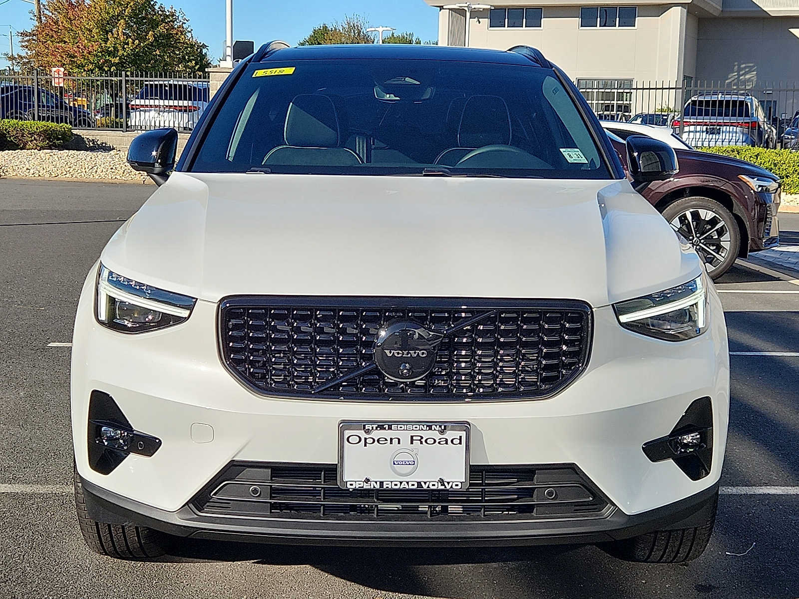 Used 2026 Volvo XC40 B5 Ultra w/ Protection Package Premier AWD/4WD image 2
