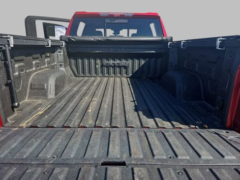 Certified 2024 GMC Sierra 1500 AT4 w/ Technology Package AWD/4WD image 15