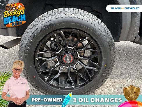 Used 2024 GMC Canyon AT4 w/ Technology Package AWD/4WD image 10