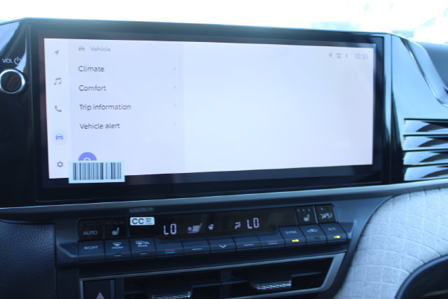 Used 2026 Toyota Camry XLE FWD image 27