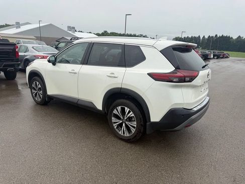 Used 2023 Nissan Rogue SV w/ SV Premium Package AWD/4WD image 18