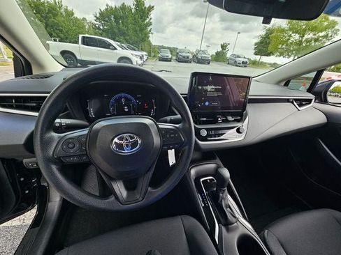 Used 2026 Toyota Corolla LE FWD image 24