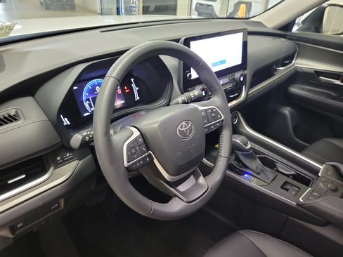 Used 2026 Toyota Grand Highlander FWD image 25