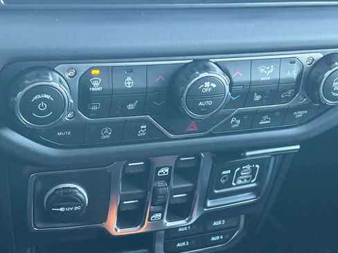 New 2026 Jeep Wrangler Sahara image 20