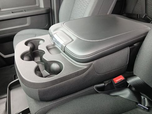 New 2026 RAM 2500 Tradesman AWD/4WD image 38