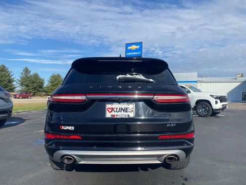 Used 2020 Lincoln Corsair Reserve w/ Equipment Group 202A image 9