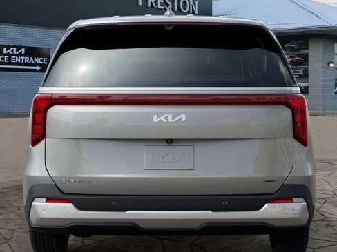 New 2026 Kia Carnival EX image 13