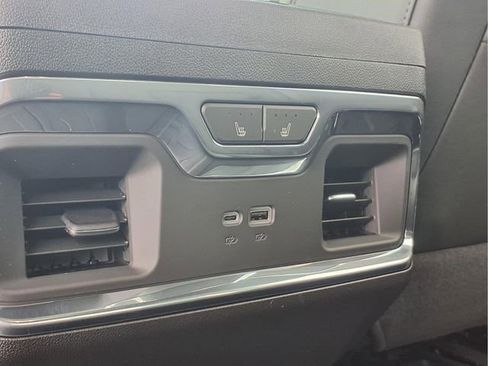 New 2026 Chevrolet Silverado 1500 High Country w/ High Country Premium Package image 21