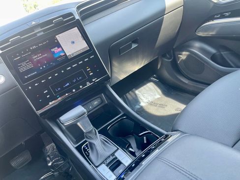 Used 2024 Hyundai Santa Cruz Limited image 29