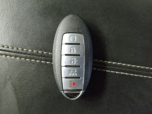 Used 2020 Nissan Altima 2.5 S AWD/4WD image 32