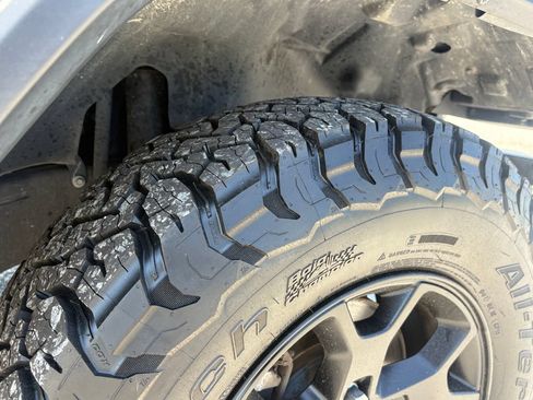 New 2026 Jeep Wrangler Unlimited Sport AWD/4WD image 18