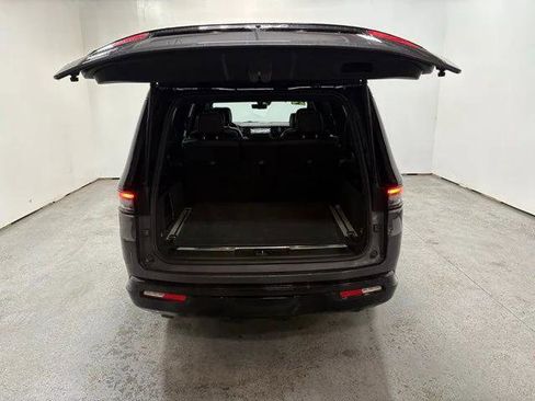 Certified 2024 Jeep Grand Wagoneer L Series II w/ Quick Order Packagew 28T AWD/4WD image 10