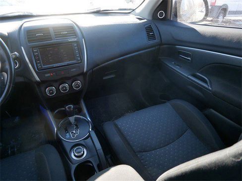 Used 2012 Mitsubishi Outlander Sport SE image 12