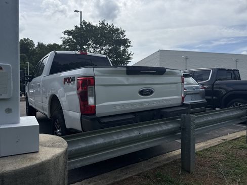 Used 2019 Ford F250 Lariat w/ Lariat Ultimate Package AWD/4WD image 43