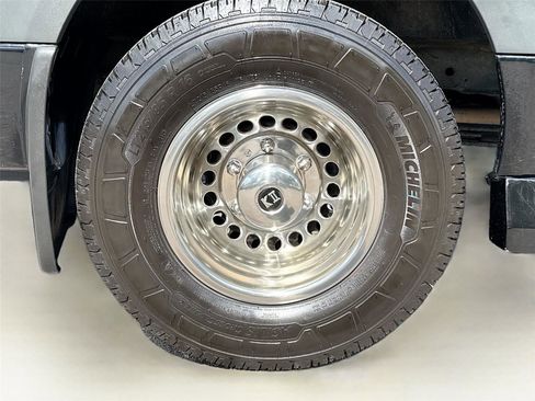 Used 2020 Mercedes-Benz Sprinter 3500 image 43