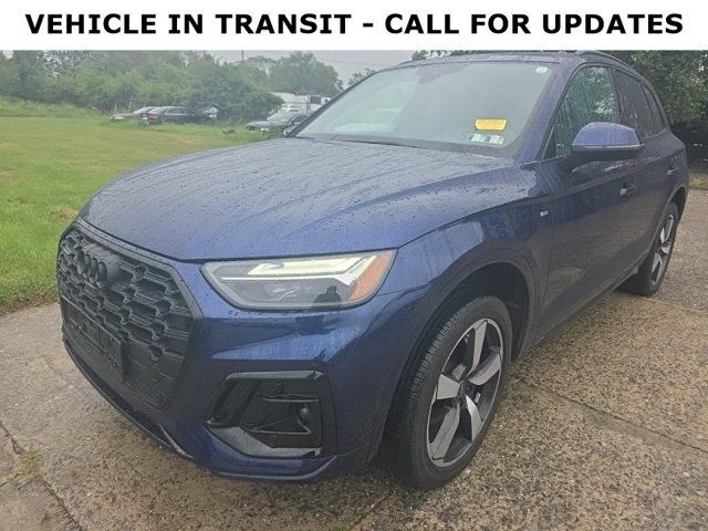 Used 2024 Audi Q5 2.0T Premium Plus w/ Premium Plus Package AWD/4WD image 1